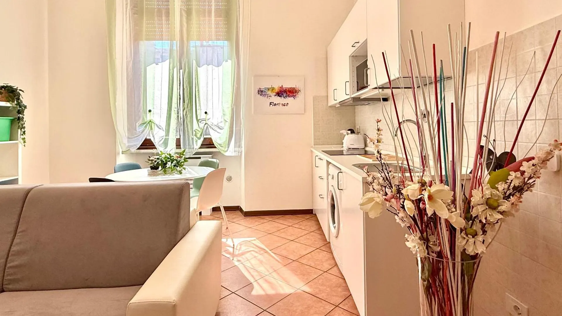 Casa Ugo Porpora 102 In The Historic Center Apartment Florence